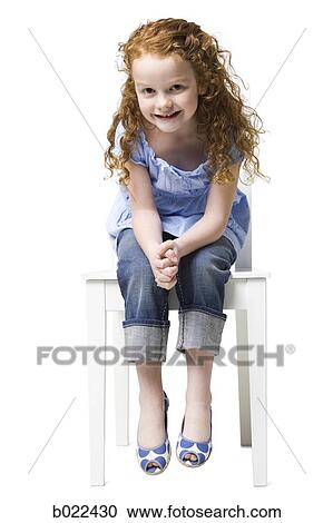 女の子 椅子に座る ストックイメージ B Fotosearch