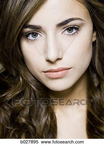 woman looking at camera View Large Photo Image Stock Photography - woman looking at camera. Fotosearch