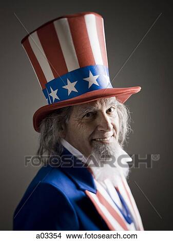 Picture - Portrait of man in Uncle Sam's costume, studio shot. Fotosearch