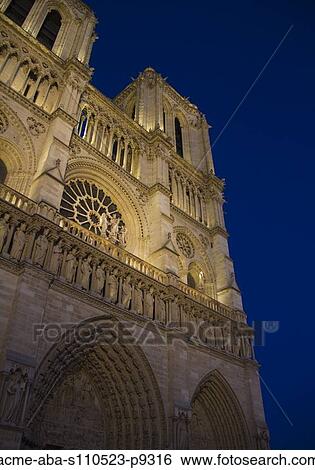 Stock Photograph - France, Paris, Notre Dame de Paris at night. Fotosearch