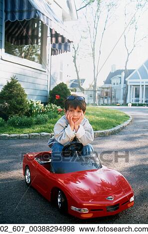 Caucasian, Autumn, Brunette, Boy, Bored, Look, 5_7 View Large Photo Image Stock Photo - Caucasian, Autumn, Brunette, Boy, Bored, Look, 5_7. Fotosearch