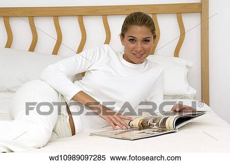 Stock Photography - bedroom, home, 35, three, quarter. Fotosearch