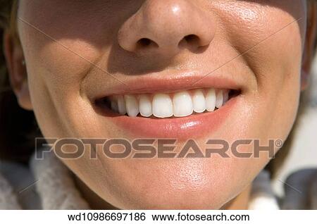 Stock Photograph - Winter, sun, 35, straight, camera. Fotosearch