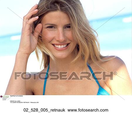 Stock Image - WOMAN, CAUCASIAN, Studio / Portrait, BLONDE HAIR, SMILE, SMILING. Fotosearch