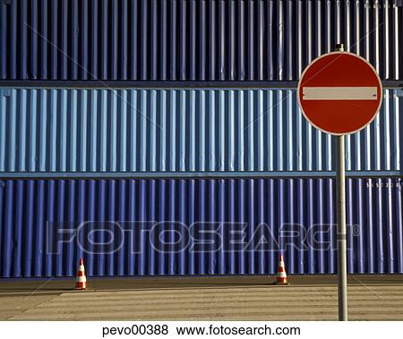 Stock Photo - CIRCLE, Day, red, ROUND, sign, peter. Fotosearch