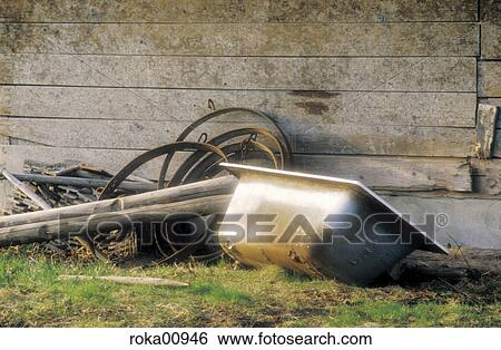 furniture, bathtub, scrap heap, waste, lager, junk goods, garbage View Large Photo Image Stock Photograph - furniture, bathtub, scrap heap, waste, lager, junk goods, garbage. Fotosearch