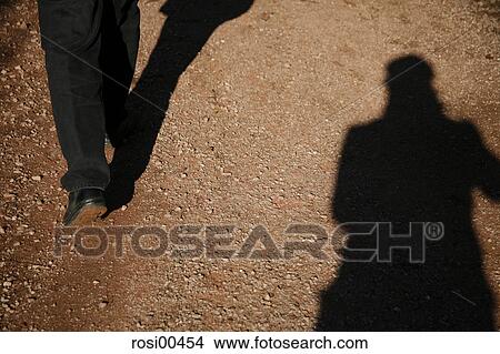 Picture - gang, winter, shade, shadow, cold, hibernal. Fotosearch