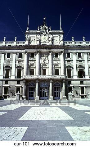 Plaza De La Armeria Palacio Real Madrid Spain View Large Photo Image Stock Image - Plaza De La Armeria Palacio Real Madrid Spain. Fotosearch