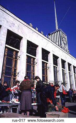 Train Station St Petersburg View Large Photo Image Stock Photo - Train Station St Petersburg. Fotosearch