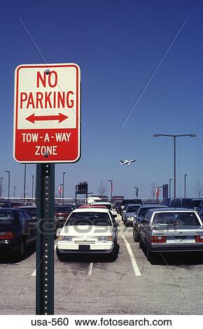 Car Park at O'Hare Airport Chicago View Large Photo Image Stock Image - Car Park at O'Hare Airport Chicago. Fotosearch