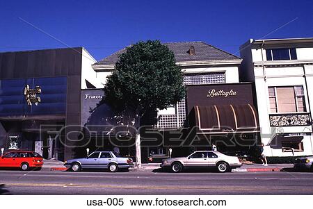 Shops on Rodeo Drive Los Angeles View Large Photo Image Stock Photography - Shops on Rodeo Drive Los Angeles. Fotosearch