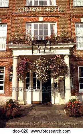 Crown Hotel Entrance Blandford Forum Dorset UK View Large Photo Image Stock Image - Crown Hotel Entrance Blandford Forum Dorset UK. Fotosearch