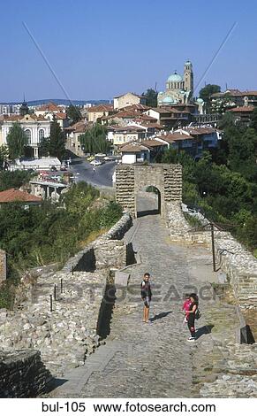 Fortified Road Leading to Tsarevets Citadel Veliko Tarnovo Bulgaria View Large Photo Image Stock Photography - Fortified Road Leading to Tsarevets Citadel Veliko Tarnovo Bulgaria. Fotosearch