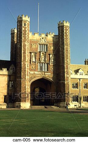 Gatehouse Trinity College Cambridge UK View Large Photo Image Stock Photography - Gatehouse Trinity College Cambridge UK. Fotosearch