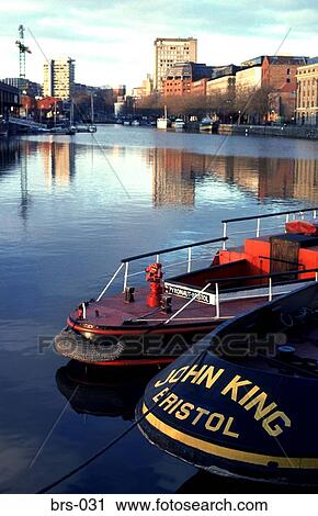 Stern of Moored Tug Boat Bristol UK View Large Photo Image Stock Image - Stern of Moored Tug Boat Bristol UK. Fotosearch