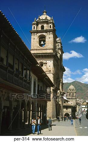 Picture - Iglesia de la Compania de Jesus Cuzco Peru. Fotosearch
