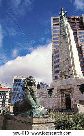 Lion and Pillar War Memorial Wellington New Zealand View Large Photo Image Stock Image - Lion and Pillar War Memorial Wellington New Zealand. Fotosearch