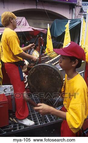 Musicians China Town Kuala Lumpur Malaysia View Large Photo Image Stock Photography - Musicians China Town Kuala Lumpur Malaysia. Fotosearch
