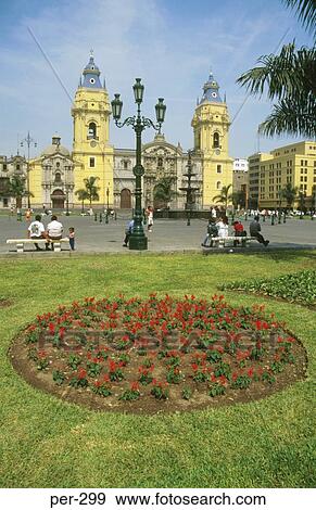 View of Plaza de Amas cuzco Peru View Large Photo Image Stock Photo - View of Plaza de Amas cuzco Peru. Fotosearch