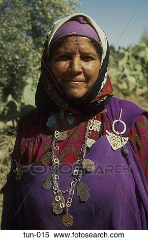 Berber Woman Metlaoui Tunisia View Large Photo Image Stock Photography - Berber Woman Metlaoui Tunisia. Fotosearch