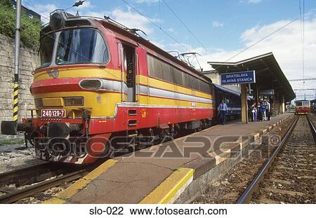 Train in Hlavna Stanica Bratislava Slovakia View Large Photo Image Stock Image - Train in Hlavna Stanica Bratislava Slovakia. Fotosearch