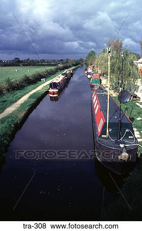 View Down Oxford Canal at Aynho Northants UK View Large Photo Image Stock Photo - View Down Oxford Canal at Aynho Northants UK. Fotosearch