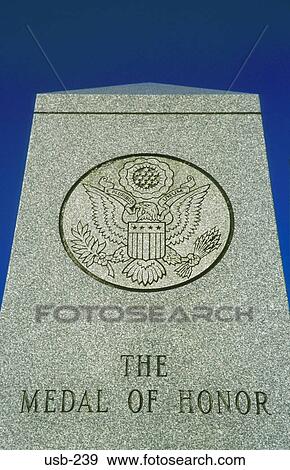 Crest of Congress on War Memorial Olympia USA View Large Photo Image Stock Photo - Crest of Congress on War Memorial Olympia USA. Fotosearch