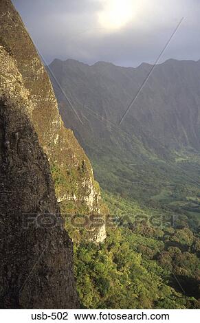 Pali Lookout on the Koolau Mountain Range Oahu Hawaii USA View Large Photo Image Stock Image - Pali Lookout on the Koolau Mountain Range Oahu Hawaii USA. Fotosearch