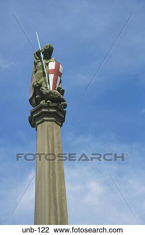 War Memorial Moreton in the Marsh Gloucestershire UK View Large Photo Image Stock Image - War Memorial Moreton in the Marsh Gloucestershire UK. Fotosearch