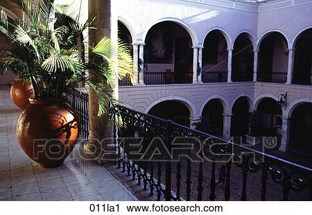 ARCADE, Colonial, Building, ARCH, AMERICA View Large Photo Image Stock Image - ARCADE, Colonial, Building, ARCH, AMERICA. Fotosearch
