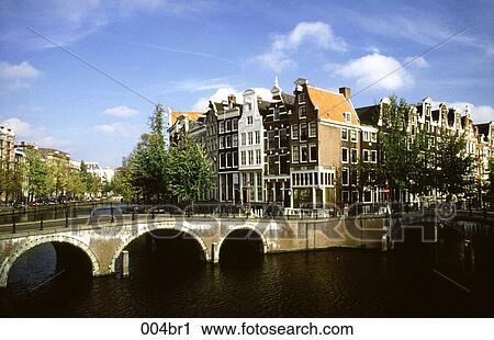 ARCH, HOUSE, GABLED, Bridge, Amsterdam View Large Photo Image Stock Image - ARCH, HOUSE, GABLED, Bridge, Amsterdam. Fotosearch