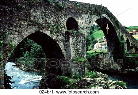 Stock Image - ARCHITECTURE, Cangas, Bridge, Arch. Fotosearch