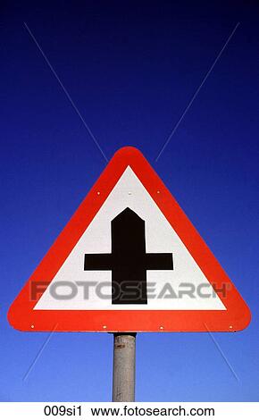 Stock Image - BLACK, BLUE, BUSINESS, CROSS, CROSS-ROADS. Fotosearch