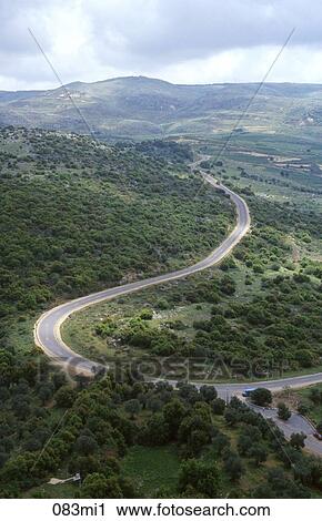 COUNTRYSIDE, East, Curving, CURVE, along View Large Photo Image Stock Image - COUNTRYSIDE, East, Curving, CURVE, along. Fotosearch