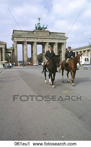 Stock Image - Berlin, Brandenburg, EUROPE, Gate. Fotosearch