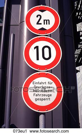 CIRCLE, EUROPE, Frankfurt, FRANKFURT-AM-MAIN, Germany View Large Photo Image Stock Image - CIRCLE, EUROPE, Frankfurt, FRANKFURT-AM-MAIN, Germany. Fotosearch