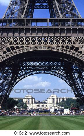 Stock Image - Eiffel, LAWN, LANDMARK, France, Arch. Fotosearch