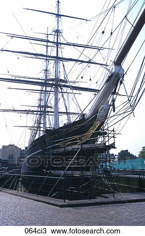 BOW, CLIPPER, Cutty, Dock, ENGLAND View Large Photo Image Stock Image - BOW, CLIPPER, Cutty, Dock, ENGLAND. Fotosearch