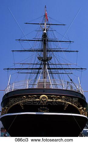 CLIPPER, Cutty, Dock, ENGLAND, Greenwich View Large Photo Image Stock Image - CLIPPER, Cutty, Dock, ENGLAND, Greenwich. Fotosearch