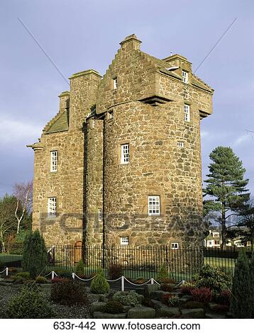 Claypotts Castle, Scotland View Large Photo Image Stock Image - Claypotts Castle, Scotland. Fotosearch
