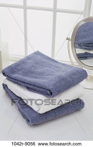 mirror, laundry, stack, fluffy, clean, towels View Large Photo Image Stock Photograph - mirror, laundry, stack, fluffy, clean, towels. Fotosearch
