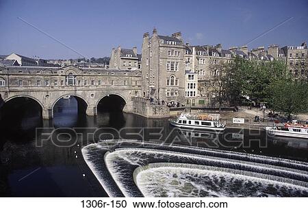 Pulteney Bridge, Bath, England View Large Photo Image Stock Image - Pulteney Bridge, Bath, England. Fotosearch