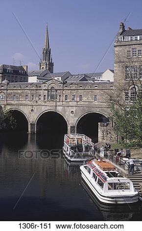 Pulteney Bridge, Bath, England View Large Photo Image Stock Image - Pulteney Bridge, Bath, England. Fotosearch