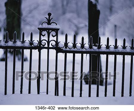 Stock Image - fence, snow, railing, pattern, winter, cold. Fotosearch