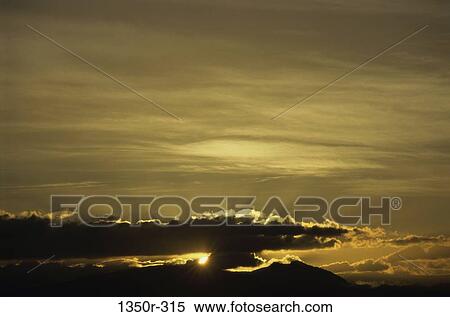 Stock Photography - sky, morning, clouds, dusk, evening, sunset, setting. Fotosearch
