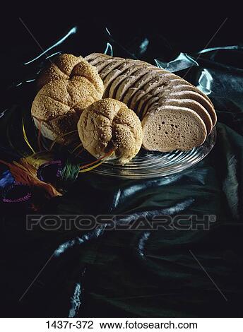 sliced, bread, pieces, food, still life, cut View Large Photo Image Stock Image - sliced, bread, pieces, food, still life, cut. Fotosearch