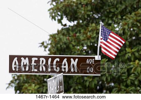 Picture - patriotism, patriotic, flag, sign, Americana, American. Fotosearch
