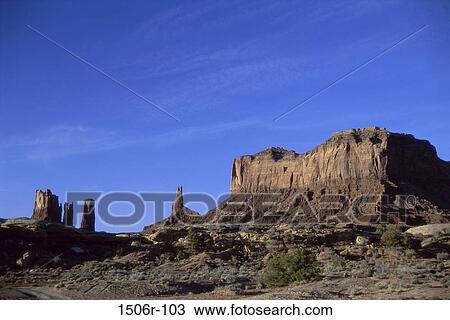 Monument Valley, Arizona, USA View Large Photo Image Stock Image - Monument Valley, Arizona, USA. Fotosearch