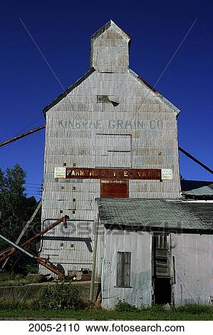 Facade of an old grain elevator, Fairmont, Minnesota, USA View Large Photo Image Stock Image - Facade of an old grain elevator, Fairmont, Minnesota, USA. Fotosearch