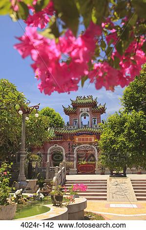 Entrance of a garden, Fujian Assembly Hall, Hoi An, Vietnam View Large Photo Image Stock Image - Entrance of a garden, Fujian Assembly Hall, Hoi An, Vietnam. Fotosearch
